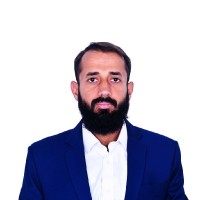 Umer Farooq Leghari (粱宇)