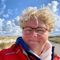Marjan Van Den Bos