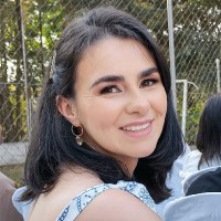 PRISCILA FERRO