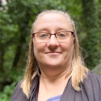 Sharon Belben