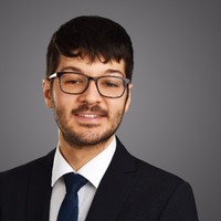 Dr. Jendrik Füller