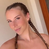 Louise Aernoudts