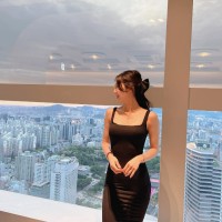 Olivia R