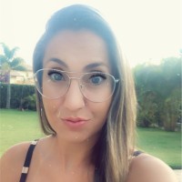 Andrea De Carvalho Bessornia