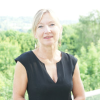 Anne Leveau