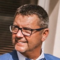 Daniel Schneider
