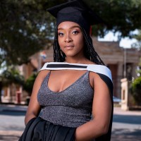 Nthatisi Molefe