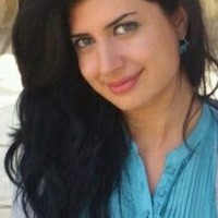 رها اصفهانی