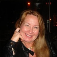 Christine Warren