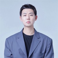 Yeong Geun Lee