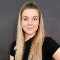 Linda R.