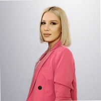 Claudia-Ioana Hosu