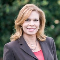 Laurie Calderon