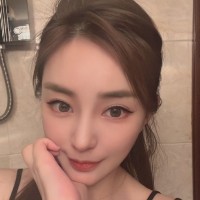 Angela Li