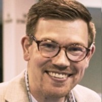 Steven Idzikowski, Cae