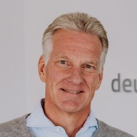Ulrich Esser
