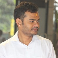 Vasu S