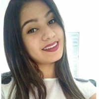 Mariana de Queiroz Santos