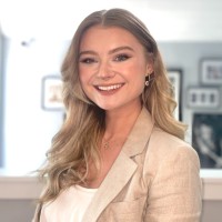 Holly Reaves