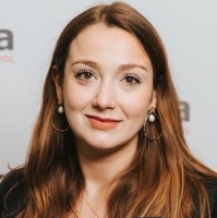 Charlotte Grzezalkowski