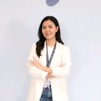 Vitrie Maulani, M.M