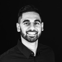 Umair Adam Sharief, Mba
