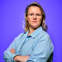 Julie MOLMY