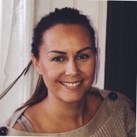 Bente M. Hole