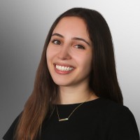 Elaina Thomakos