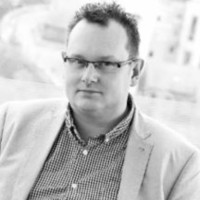 Simon Webb
