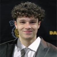 Sam Strang