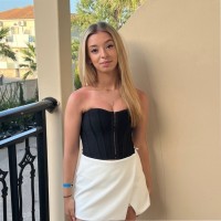 Lauren Plaskitt