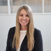 Suzanne Madder, Ma, Cem