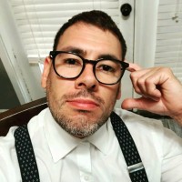 Lee Serna