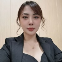 Yanira Wang