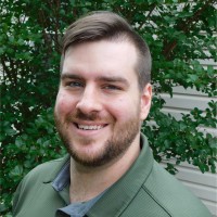 Dakota Corum, Apa