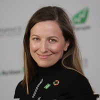 Iolanda Bond