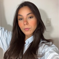 Julia Oliveira