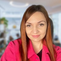 Viktoria Sidelnikova
