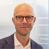 Peter Linnros