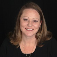 Lynne Valyear