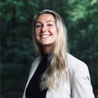 Nikki Van Pouderoijen
