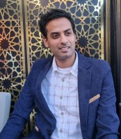 Vick Ramnial (BSc, MRPharmS, Independent Prescriber)
