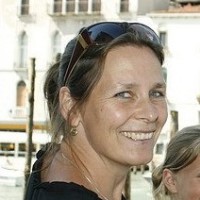 Yvette De Vré