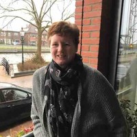 Yvonne Visser