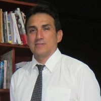 Esteban Dueñas