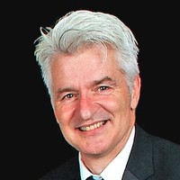 Mick Lowe