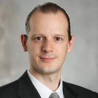 Dr. med. Dennis Schweizer