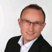 Dennis Haustein