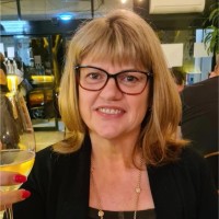 Linda Smith